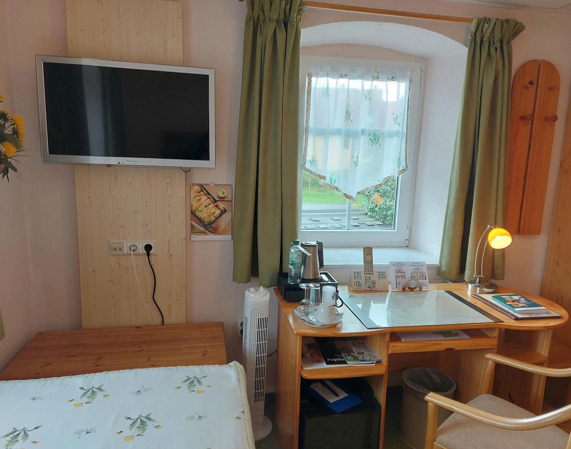 Logis L Auberge Gutshof Bischofswerda Extérieur photo